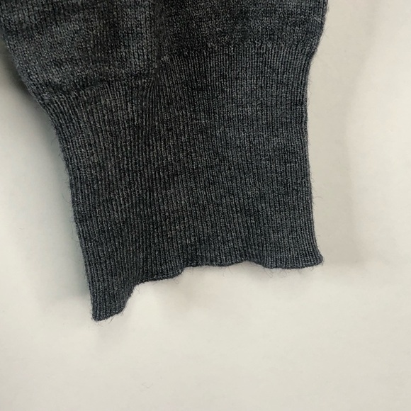 Fortune & Ivy gray charcoal cardigan button down long sleeve v neck size M - Picture 4 of 9